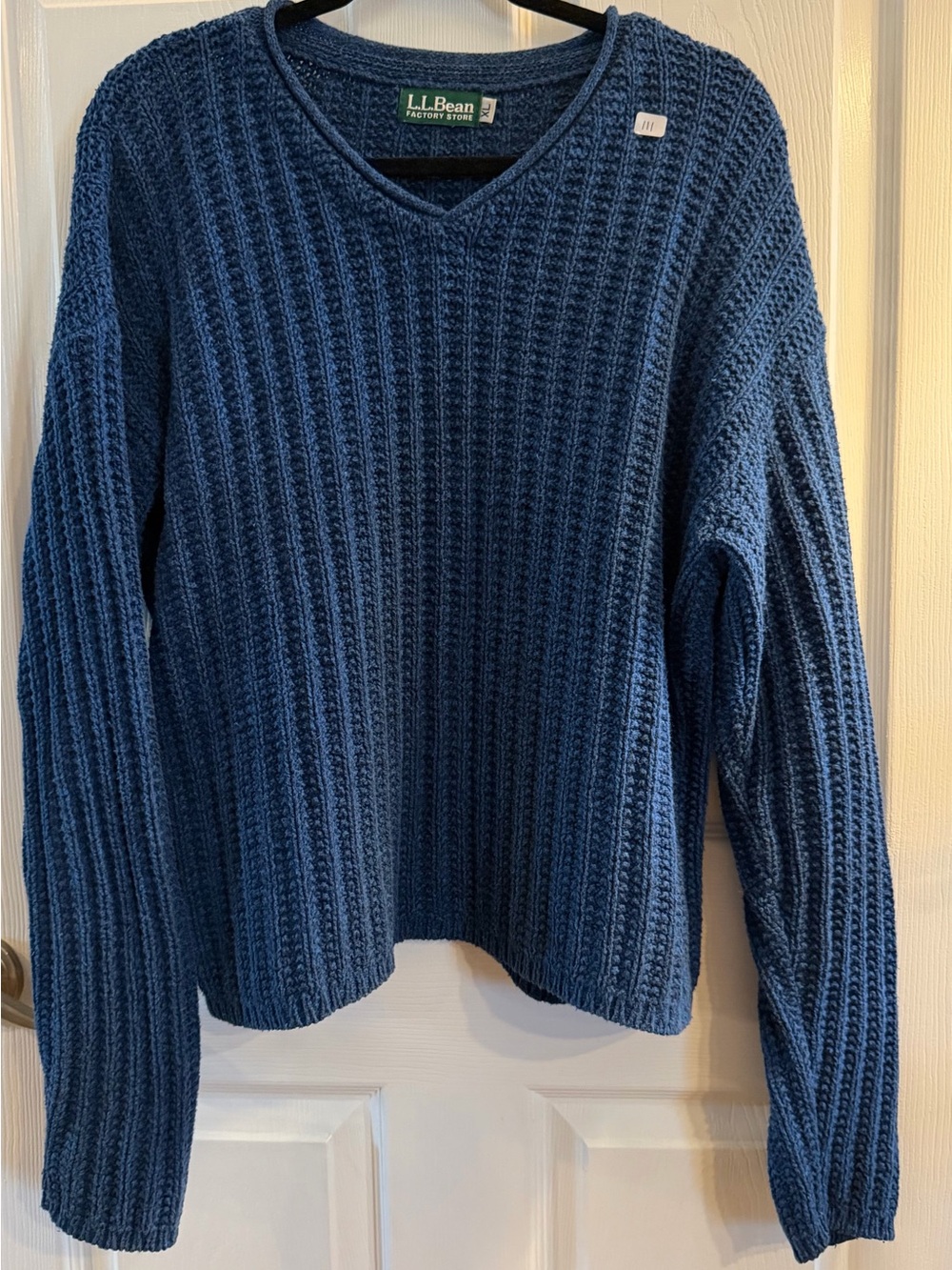 L.L. Bean Women's Navy Textured V-Neck Sweater